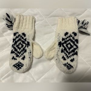 J.Crew women's wool blend ornate mittens with tassels